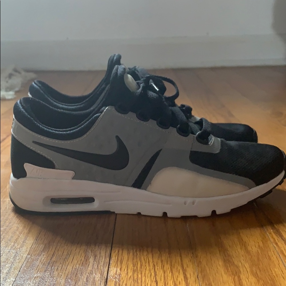 Women’s Nike AirMax